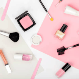 Is het kopen van goedkope make-up verstandig?