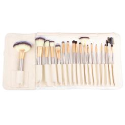 Dermarolling Professionele Make Up Kwasten Set 18 Delig inclusief Gratis Etui